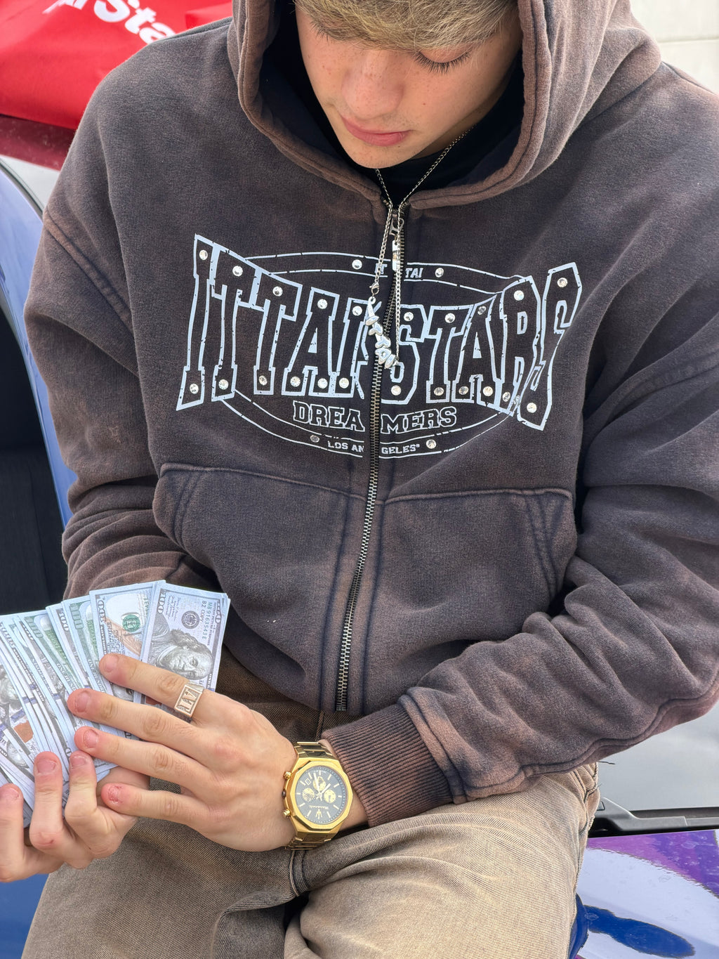 Diamond$ Zip