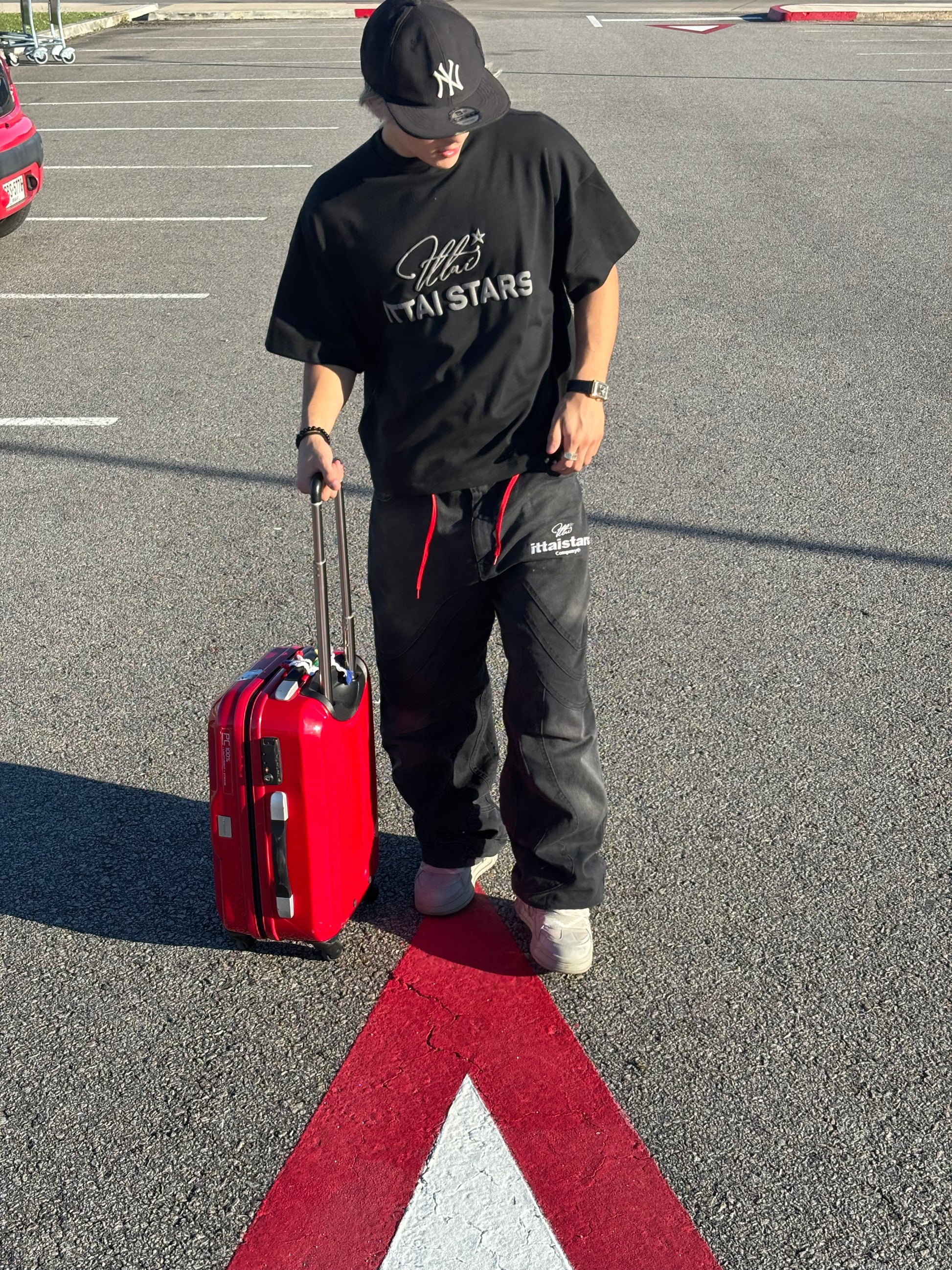 Back to basic - Hard Black