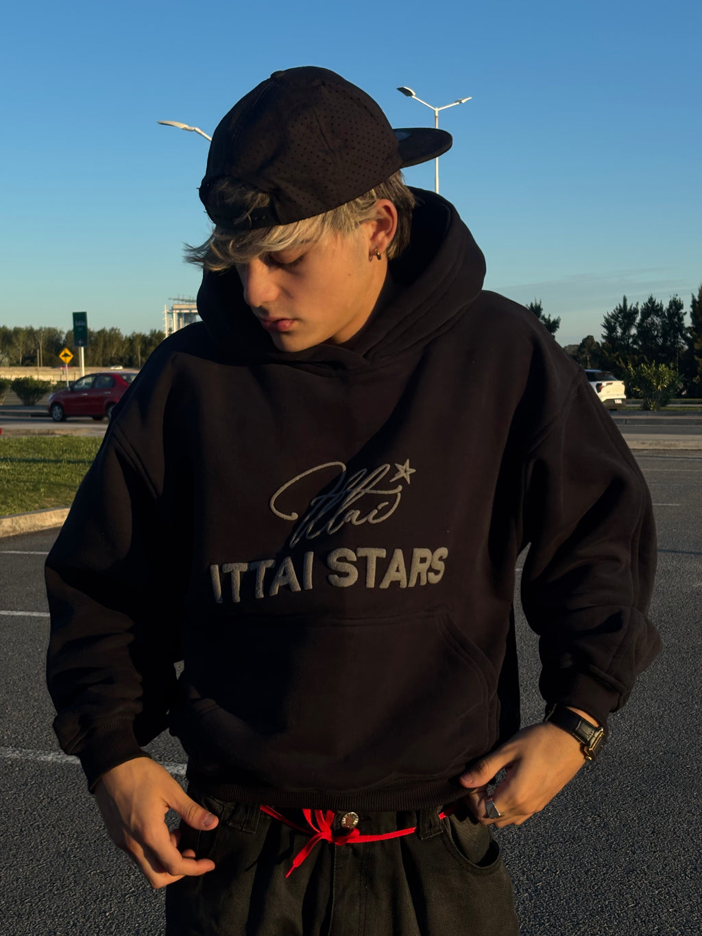 BACK TO BASIC HOODIE - HARD BLACK