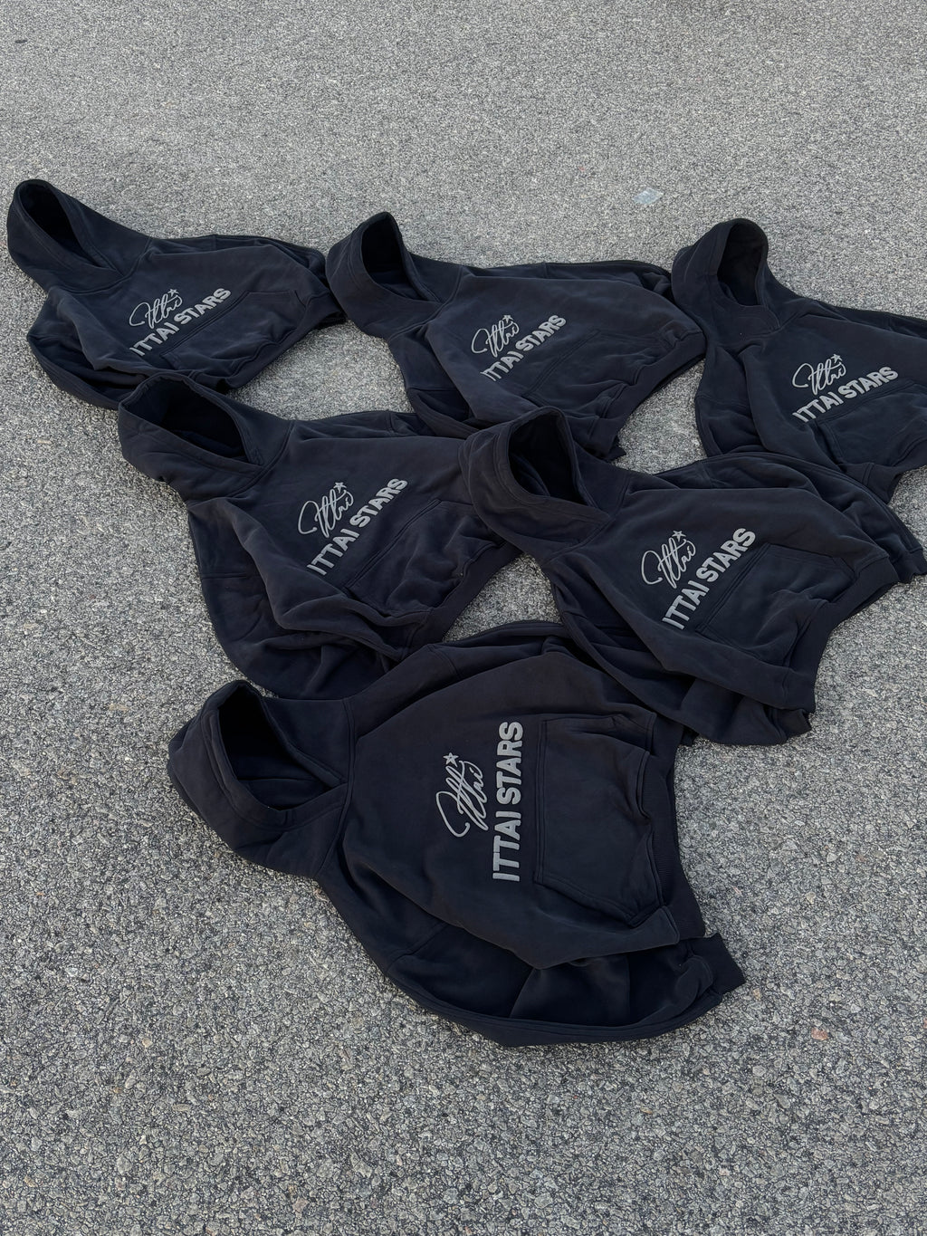 BACK TO BASIC HOODIE - HARD BLACK