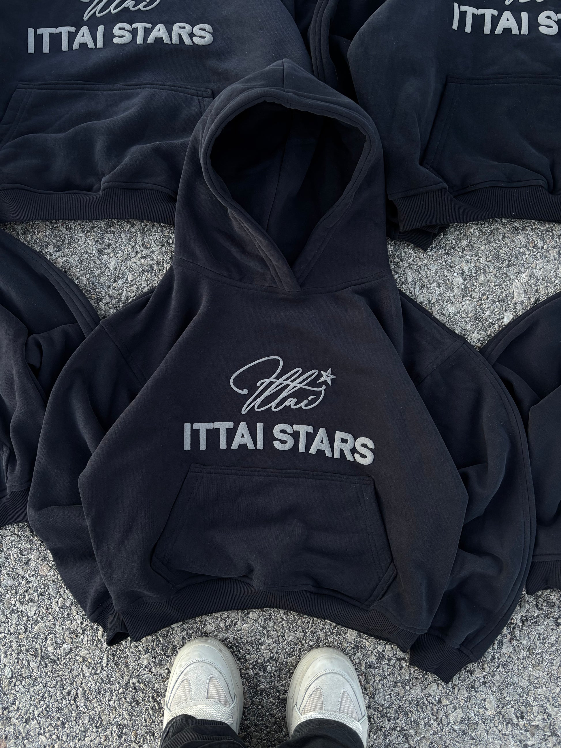 BACK TO BASIC HOODIE - HARD BLACK