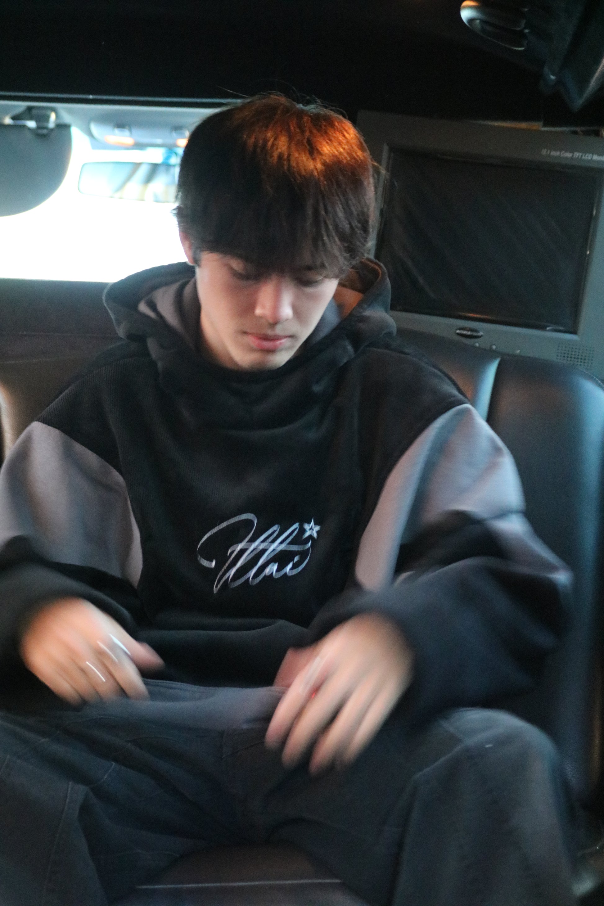 DIA 8 - HOSHI BLACK