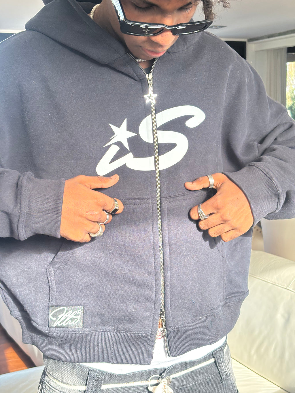 DIA 2 - DOUBLE ZIP HOODIE 𝘐𝘚