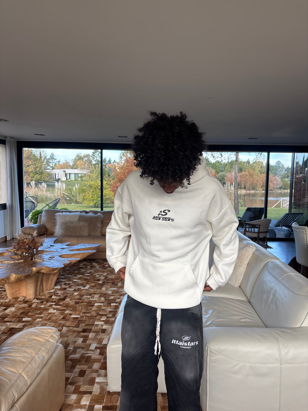 DIA 9 - SUDADERA IS
