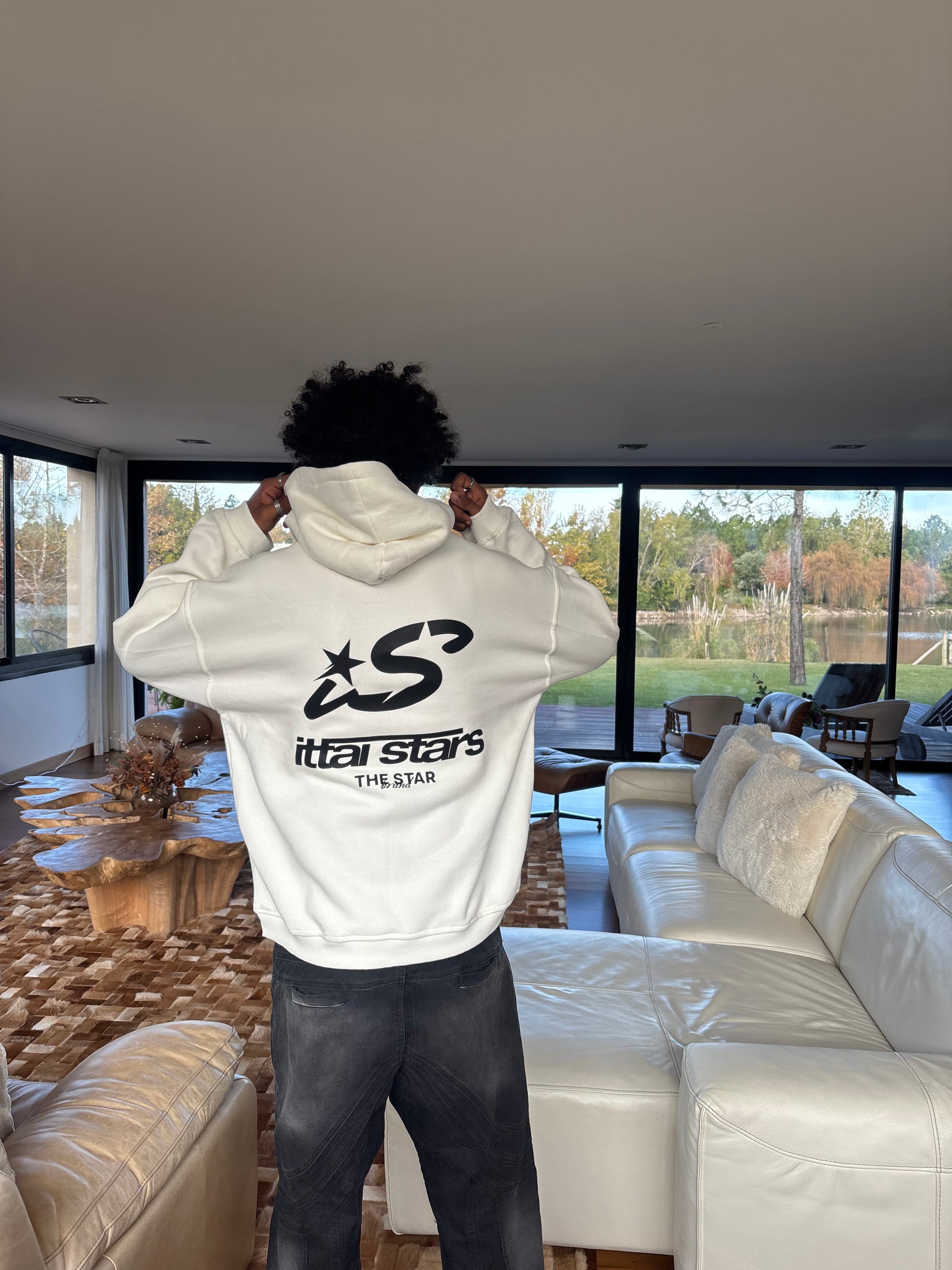 DIA 9 - SUDADERA IS