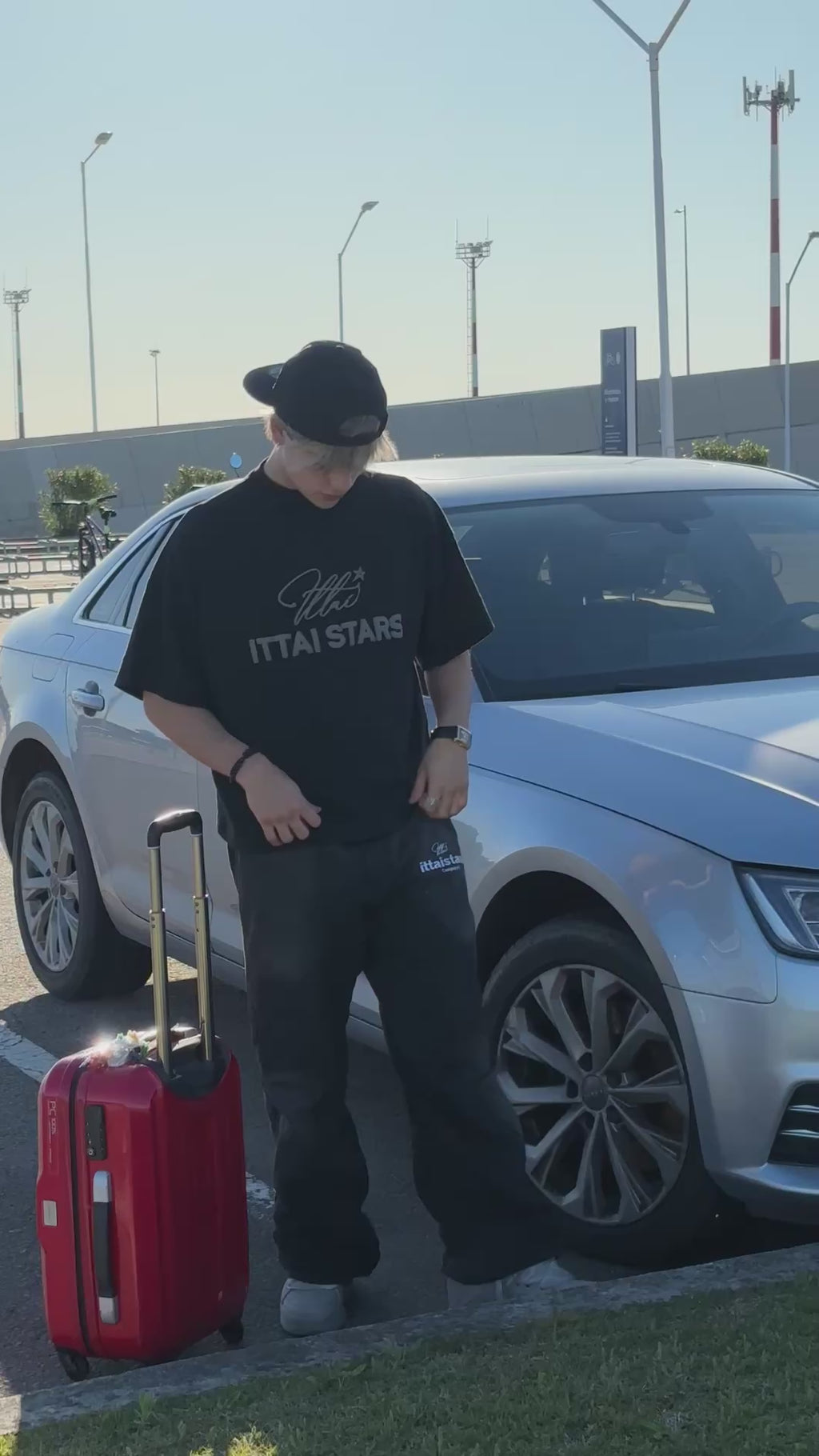 Back to basic - Hard Black